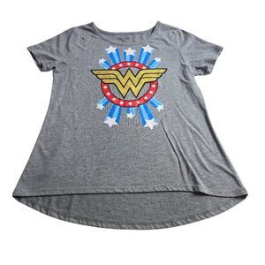 Wonder Woman shirt L10/12 girls